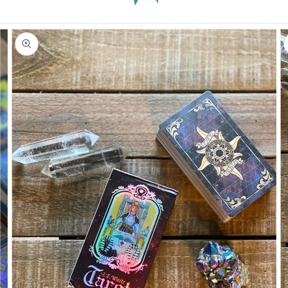 Tarot Cards - Holographic Quality New in Box Set - Picture 9 of 9